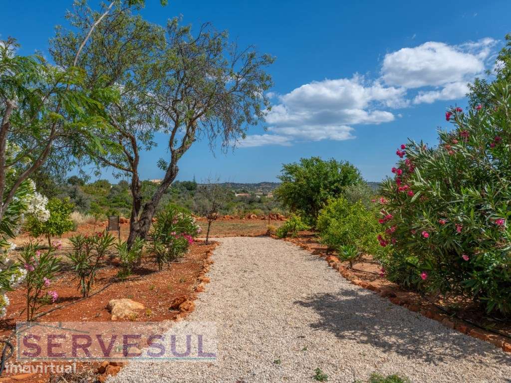 Luxuosa Moradia de luxo de 2 andares composta por 4 quartos, com um...-59