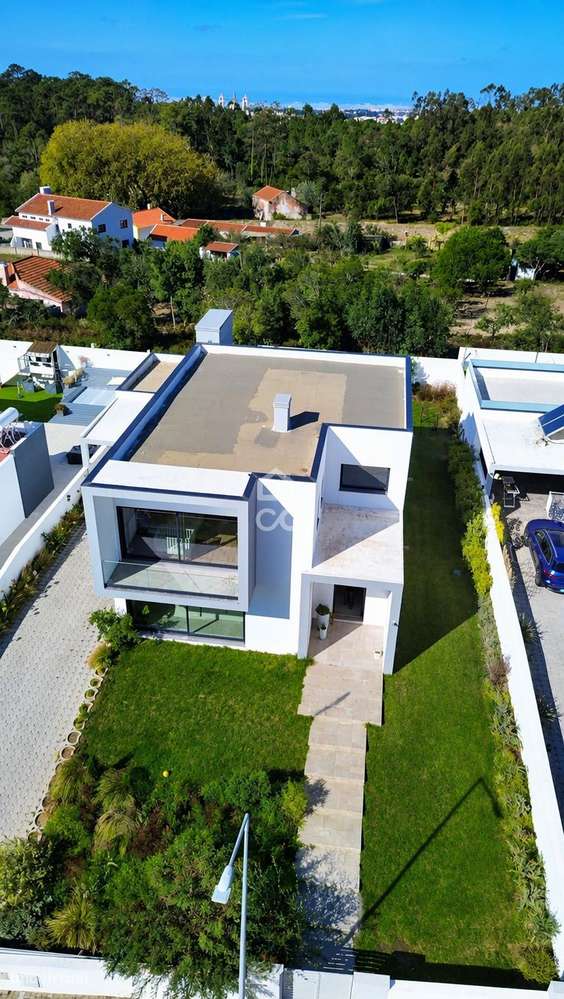 Moradia T4 Contemporânea em Mafra | Conforto, Design e Eficiência A+-2