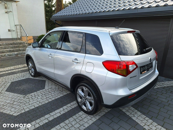 Suzuki Vitara 1.6 Elegance 2WD - 22