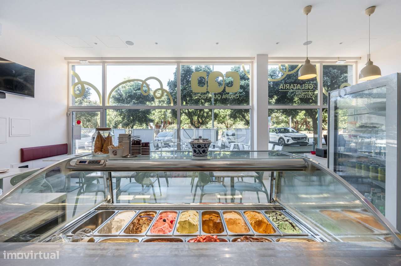 Trespasse Gelataria Equipada em Leça da Palmeira a 600m da Praia - Grande imagem: 5/25