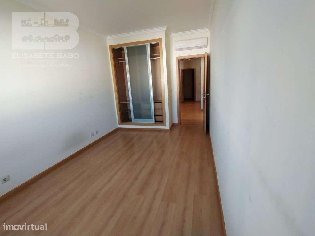 Apartamento à Venda em Alcochete - Vista majestosa sobre o rio Tejo...-20