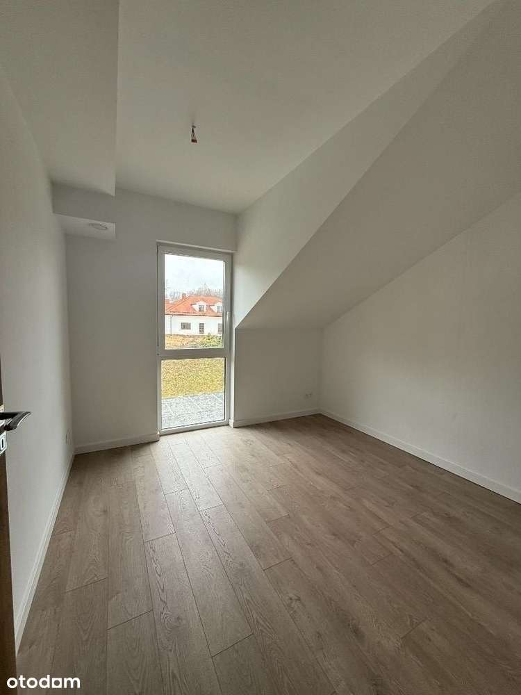 Mieszkanie wykończone pod klucz z pięknym widokiem i świetnym układem!-5