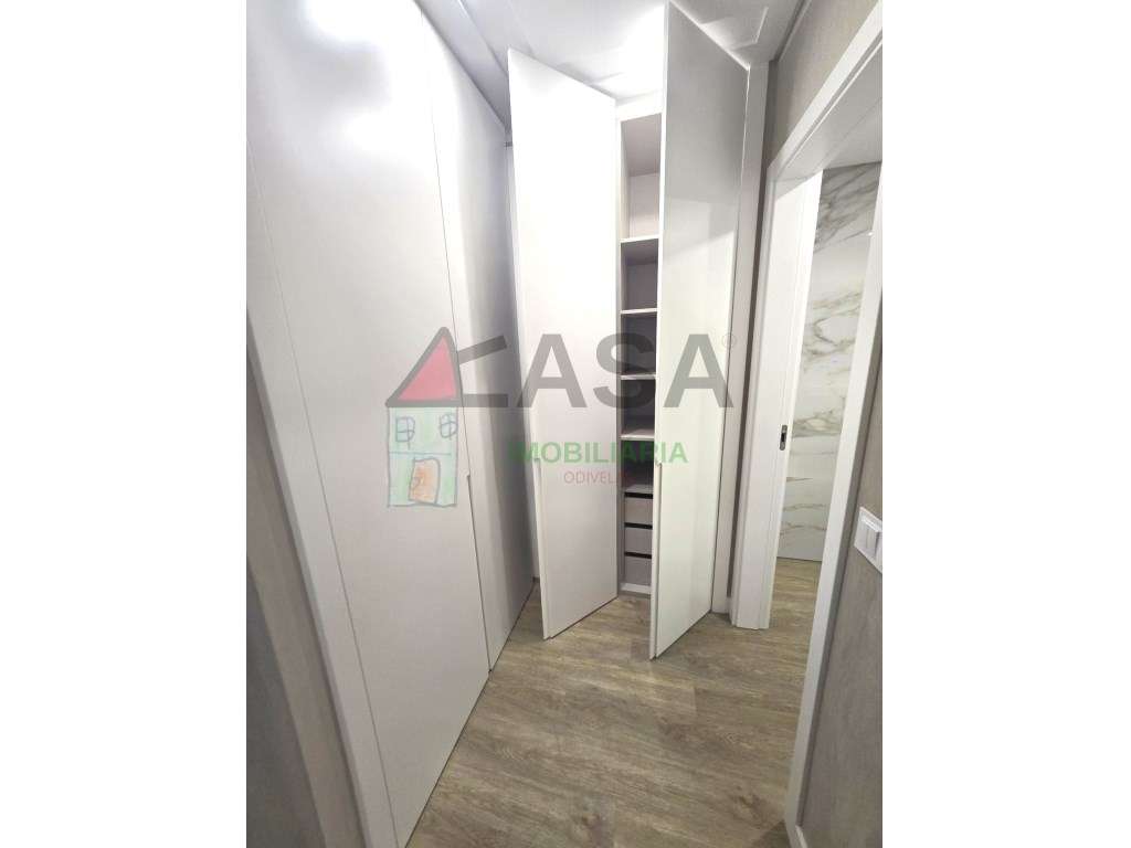 Empreendimento novo com piscina T2 e T3 disponíveis-31