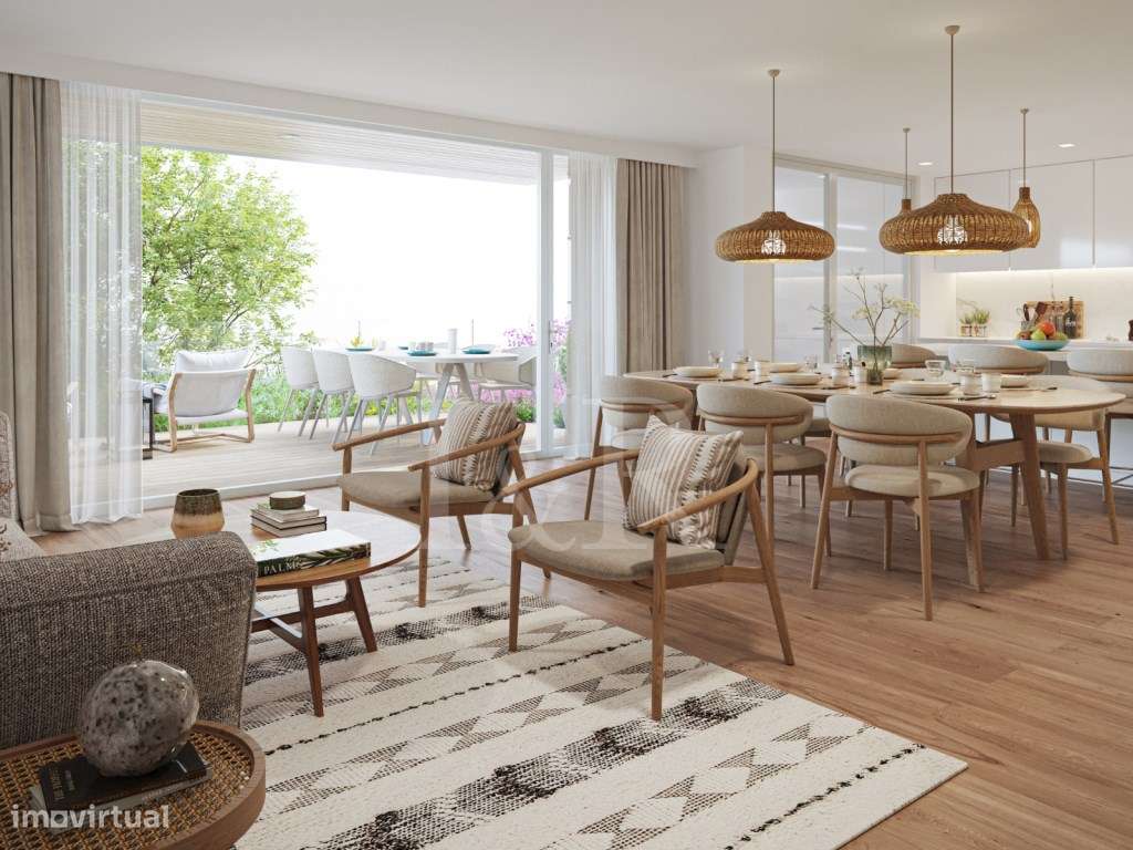 Apartamento T3 com terraço e estacionamento em Cascais - Grande imagem: 2/25