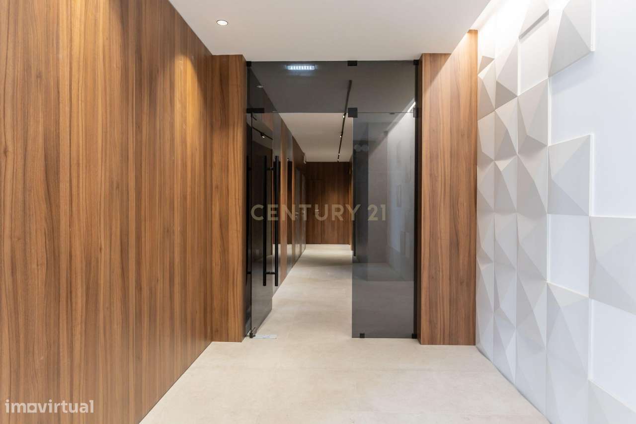 T3 de Luxo | 2.º Andar Direito | Varanda em L | Quinta do Desembargado-5