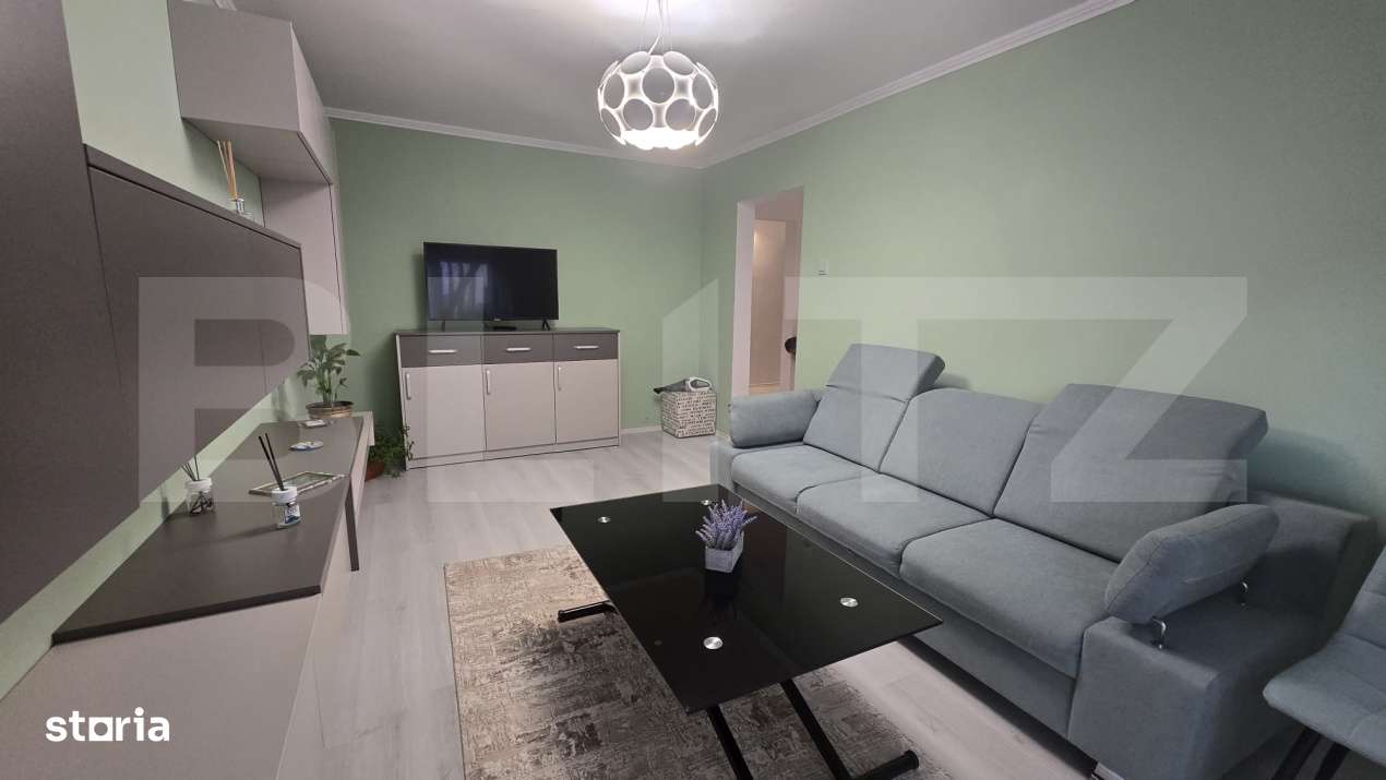 Apartament de vanzare, cu 4 camere, 78 mp, zona Micro17 - Imagine principală: 4/11