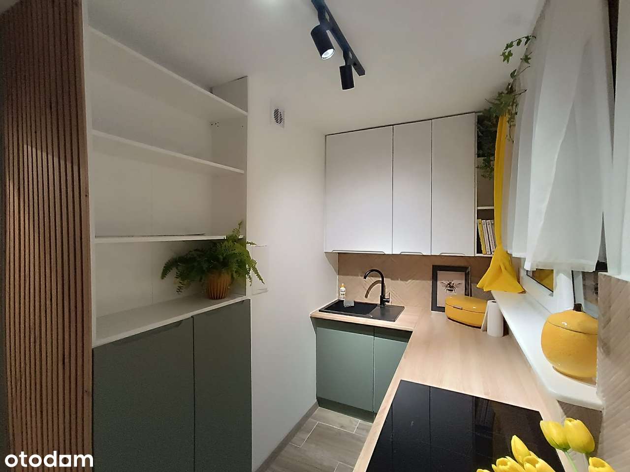 Sprzedam przytulną, słoneczną kawalerkę po generalnym remoncie - Pełny obrazek: 4/13