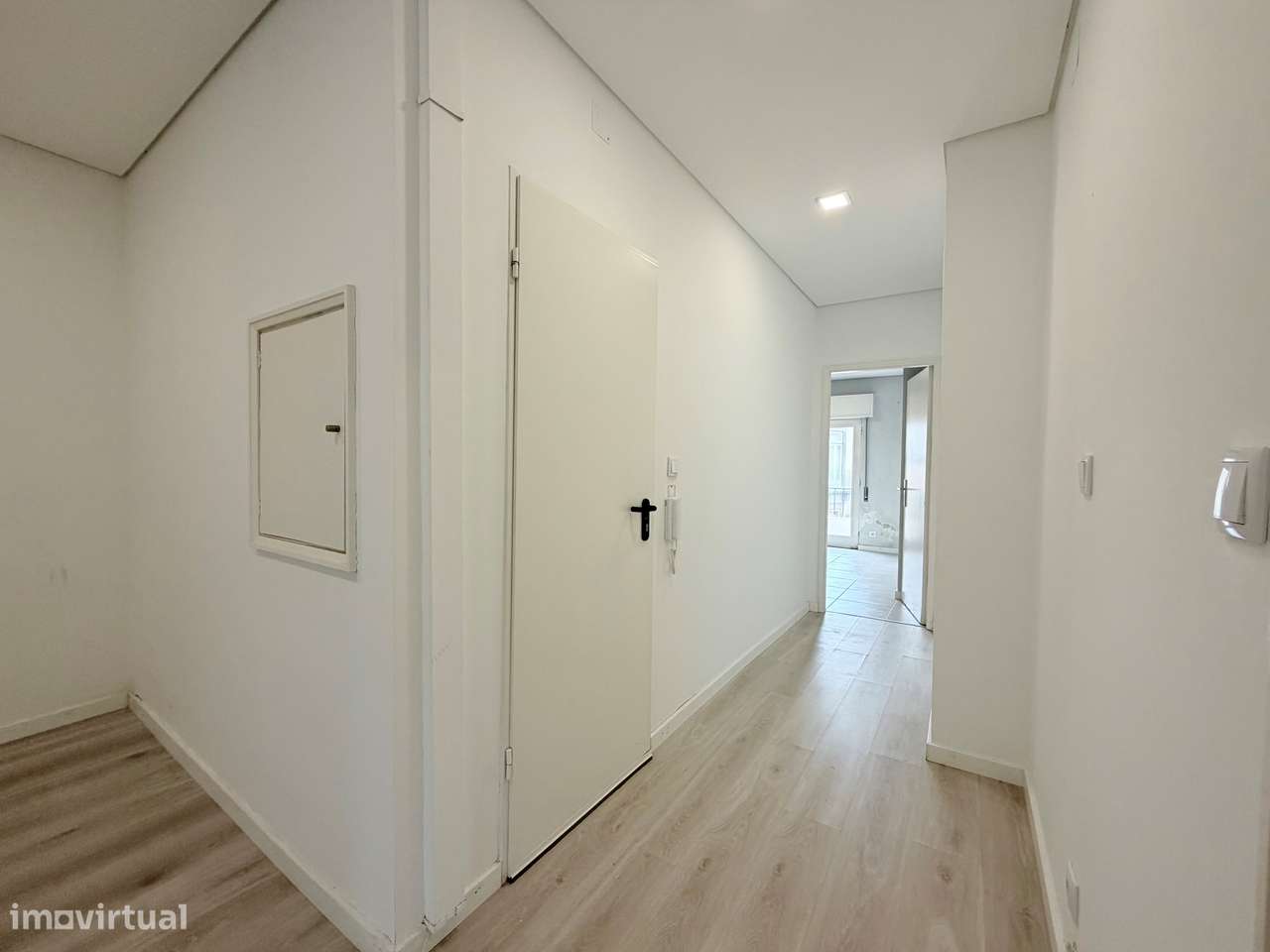 Apartamento T3 Venda em Viana do Castelo (Santa Maria Maior e Monserra-2