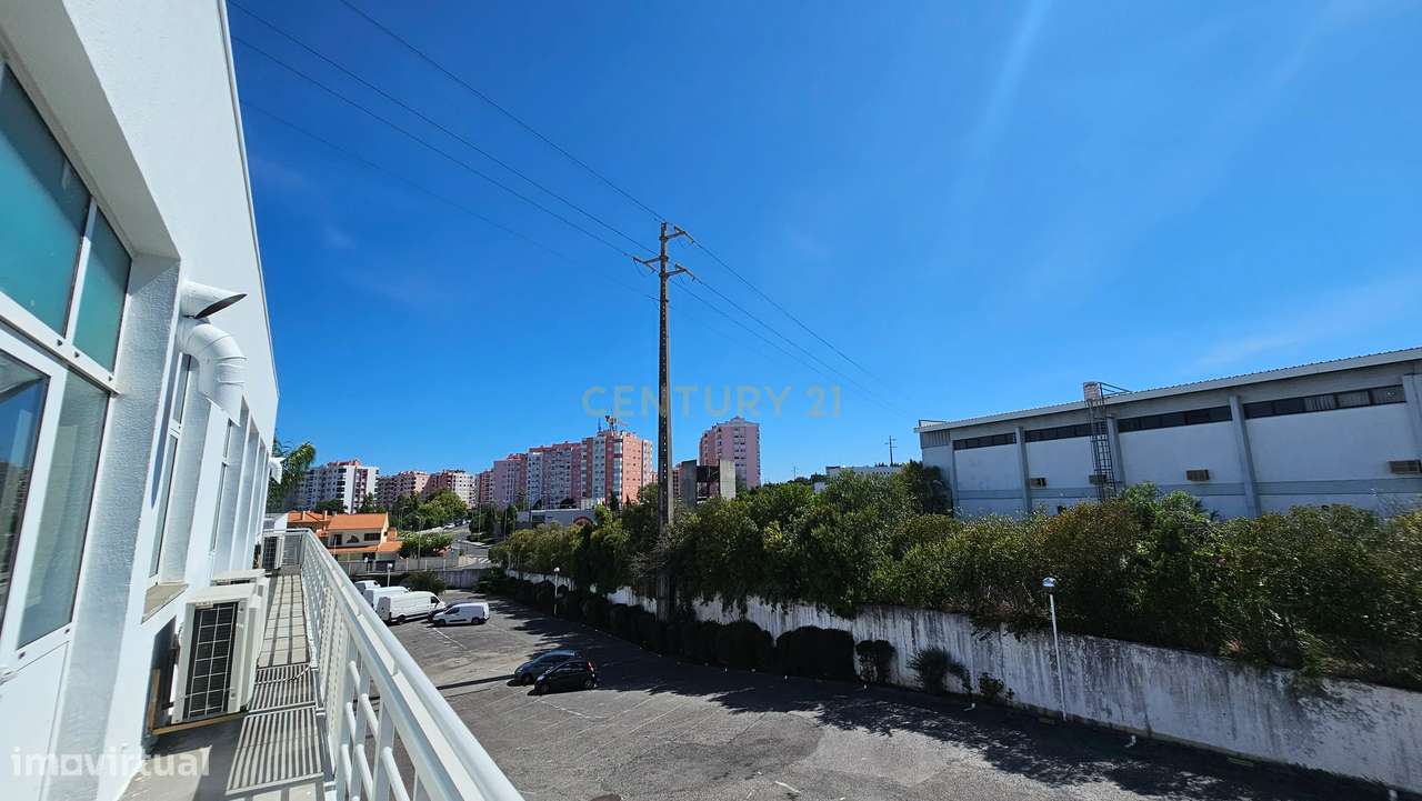 Escritório amplo e totalmente equipado no ElosPark II, em S. Marcos-52