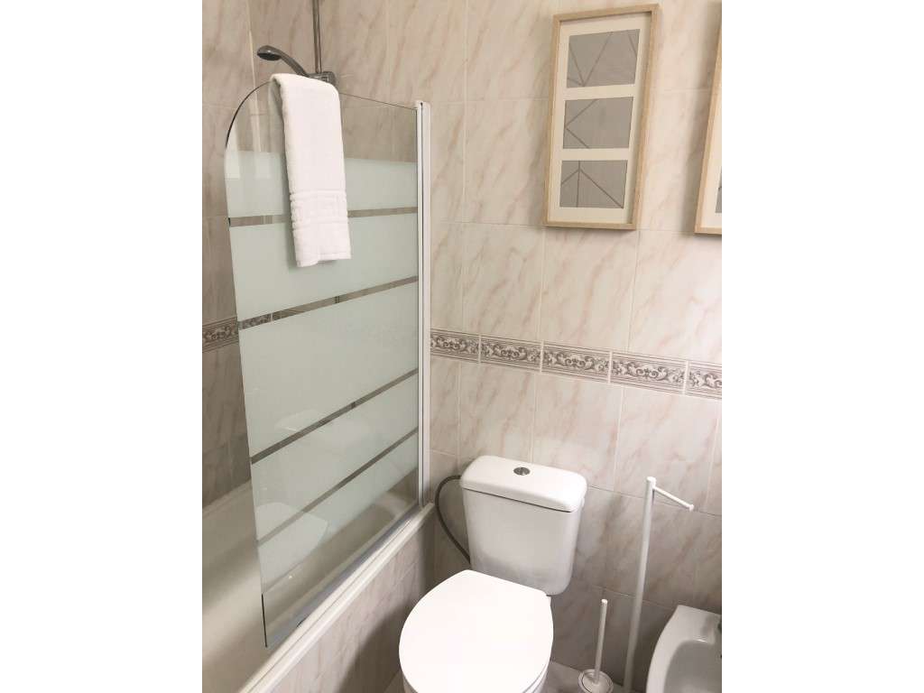 Excelente Apartamento T1 Beato-4