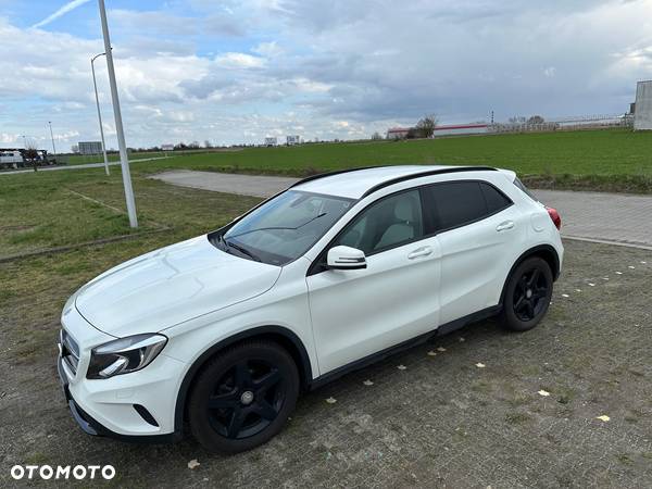 Mercedes-Benz GLA 180 (CDI) d - 8