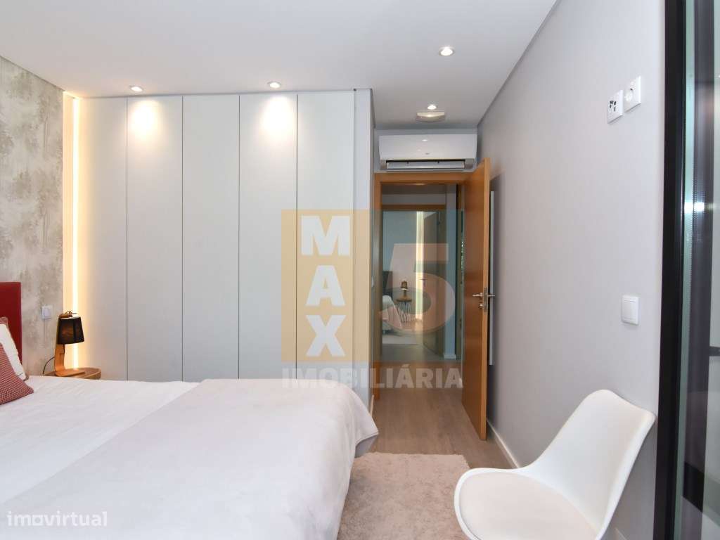 Villa com 4 moradias junto Praia Fluvial de Poço Corga - Castanheir...-48