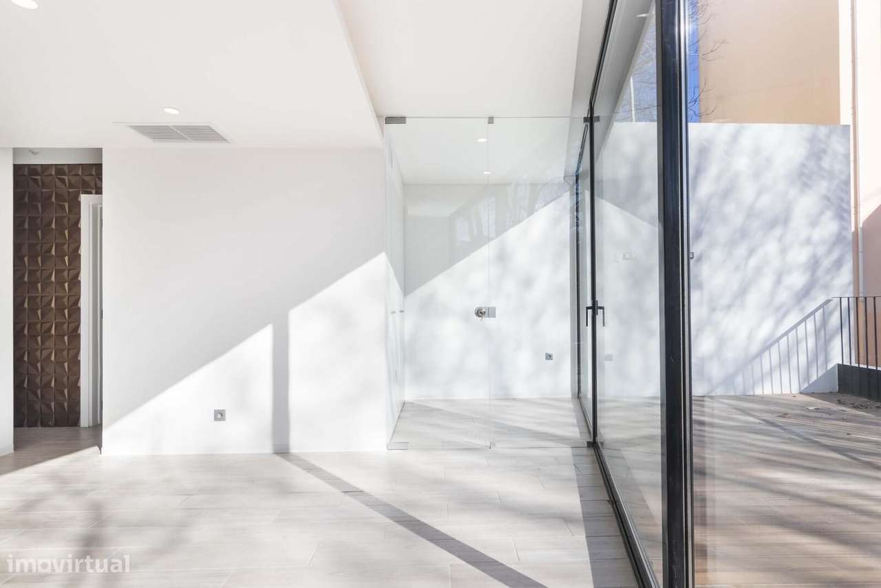 Prédio, São Vicente, Lisboa - Grande imagem: 2/41