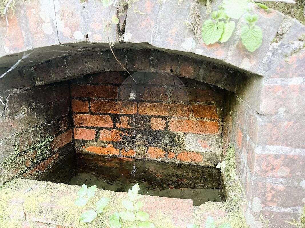 Moradia T2 para venda-13