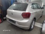 Ćwiartka przednia prawa VW Polo 2G LD7L - 7