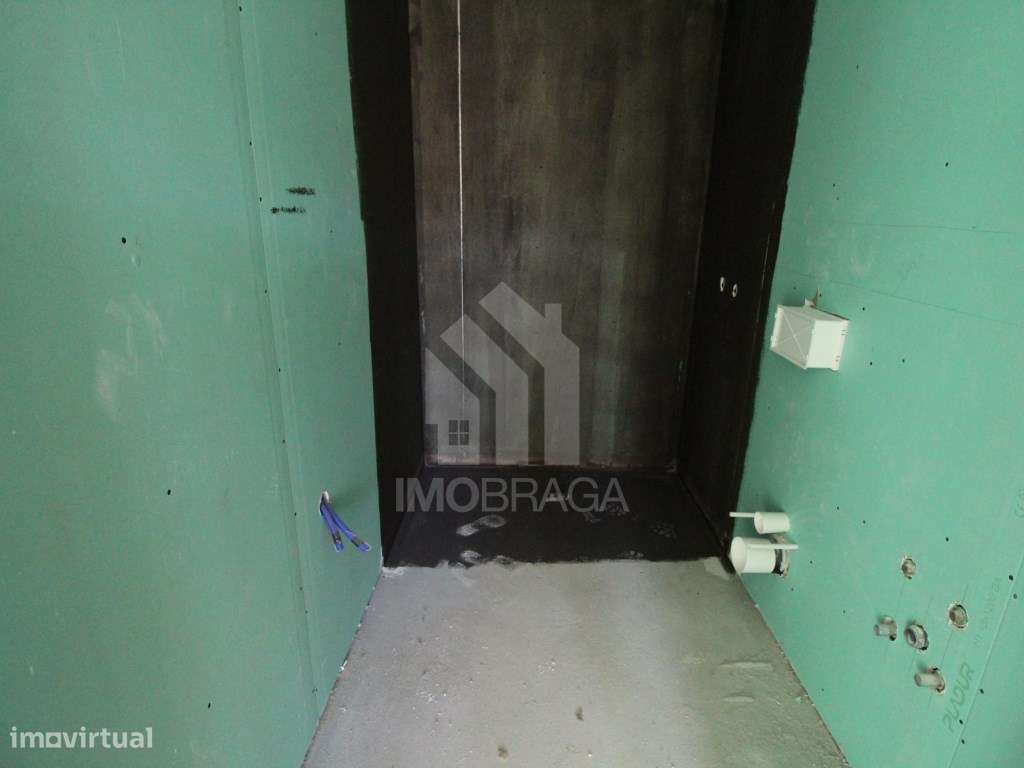 Venda Apartamento T1Cobertura com Terraço Novo, em Real, Braga-8