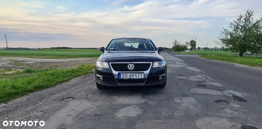 Volkswagen Passat 1.8 TSI Highline - 3