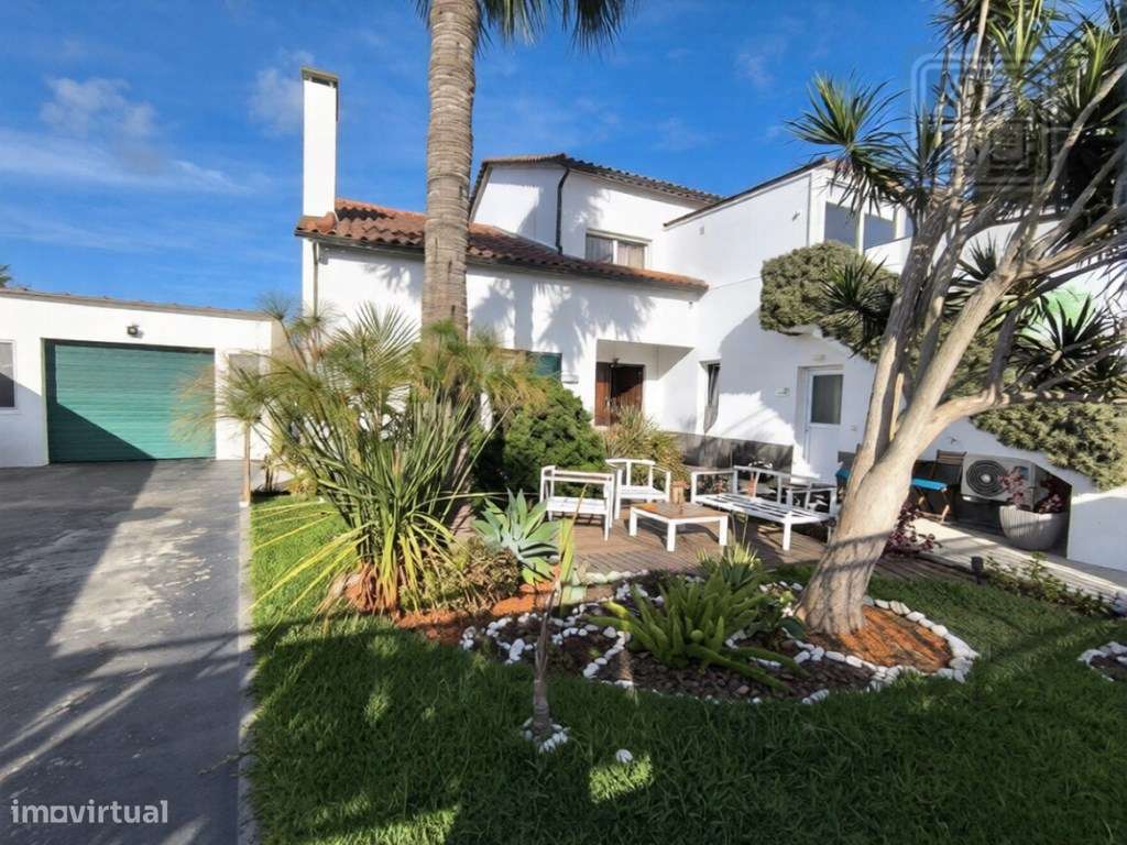 VENDA de MORADIA - VIVENDA com alojamento local e piscina - Fenais ... - Grande imagem: 5/60