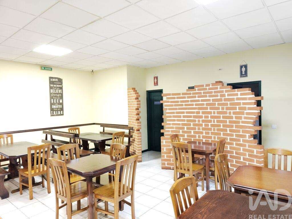 Loja / Estabelecimento Comercial em Ovar, São João, Arada e São Vicent - Grande imagem: 5/12