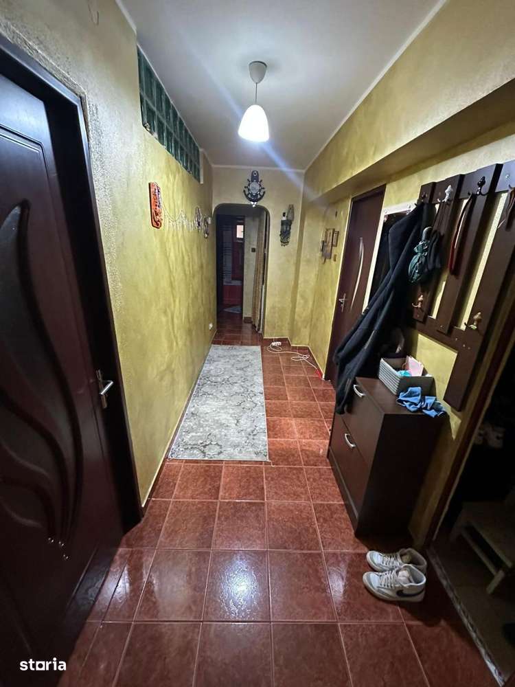 Apartament 2decomandate Micro19,et6/10 ,centrala ,58 metri.Mobilat-8