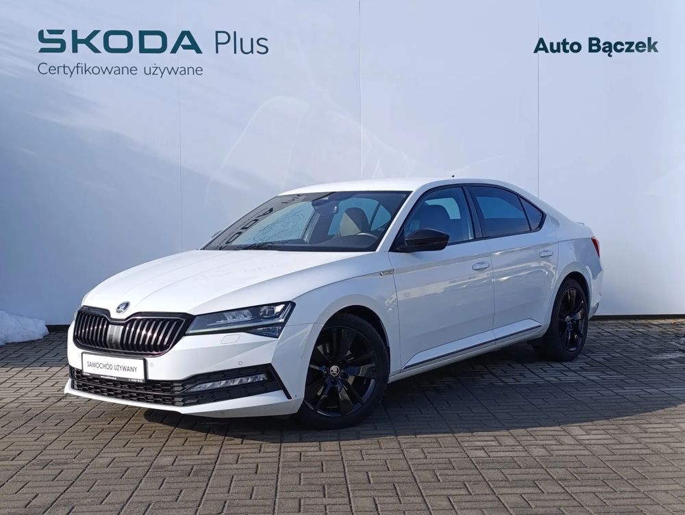 Superb Skoda 2.0 tsi sportline dsg