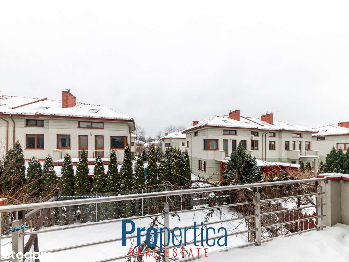 Komfortowe 7pokoi!   Dom  na osiedlu pośród lasu.-15