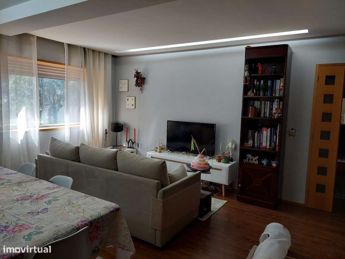 Apartamento T2 moderno em Canelas - VN Gaia - Grande imagem: 1/16