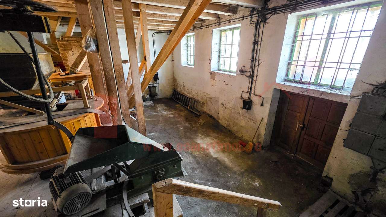 Casa + Moara + Spatiu Comercial, langa Primarie, 3 intrari |VIDEO - Imagine principală: 4/20