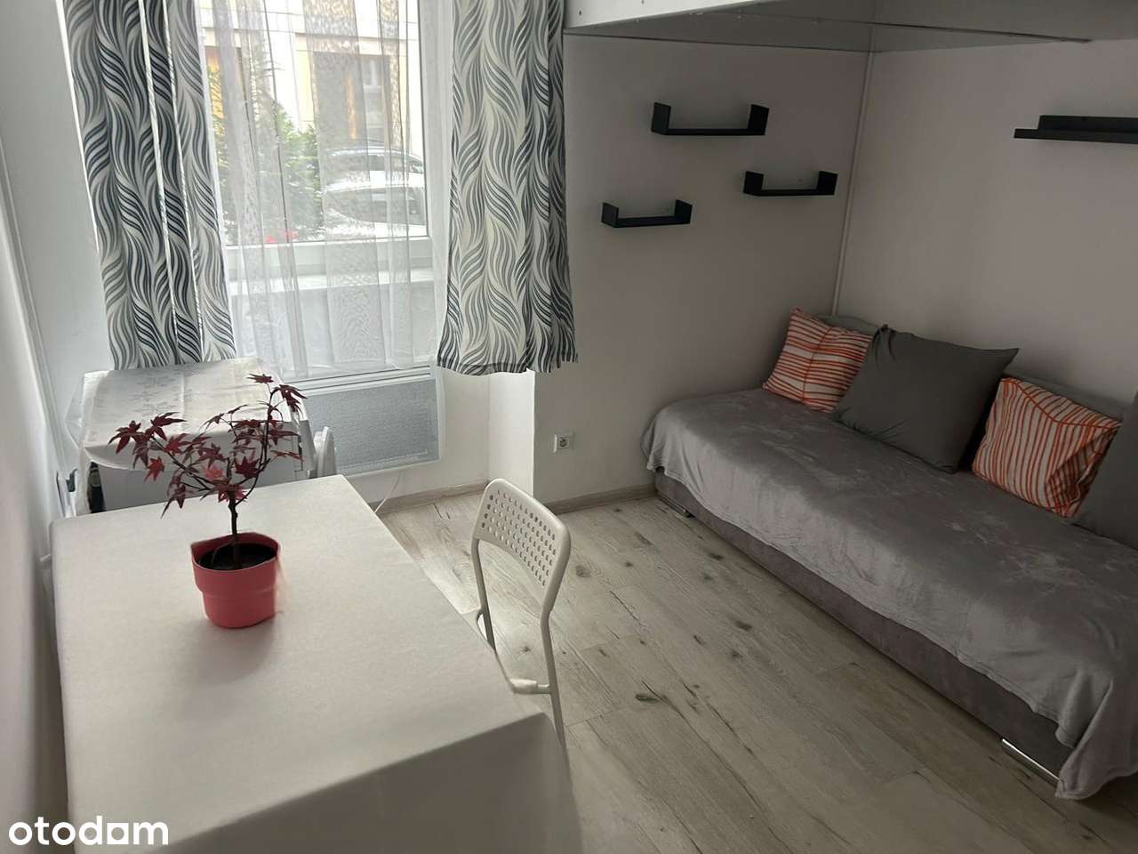 Kawalerka w sercu Krakowa – Stare Miasto | Zysk od pierwszego dnia!-0