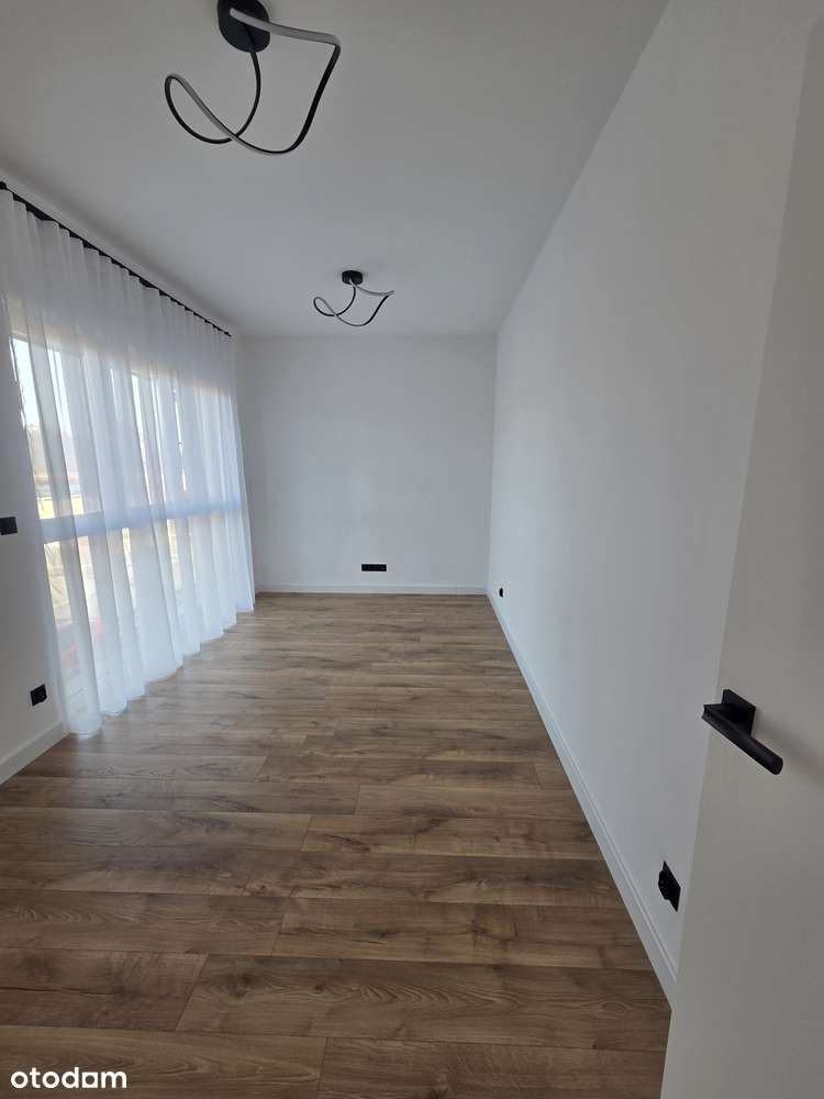 Grunwald - Gotowy, Umeblowany, Wysoki Standard Wykończenia, Garaż-12