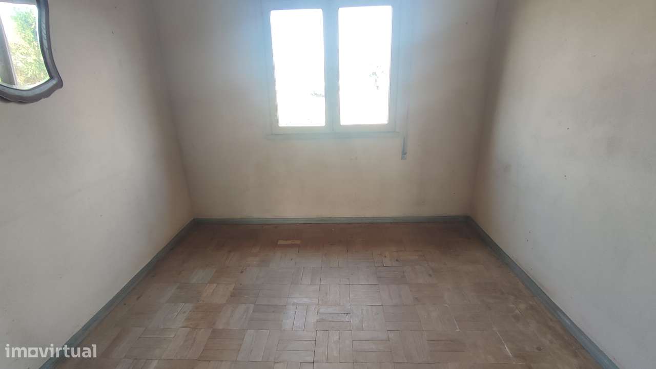 Moradia individual, com terreno, em Rendufe, Amares-15