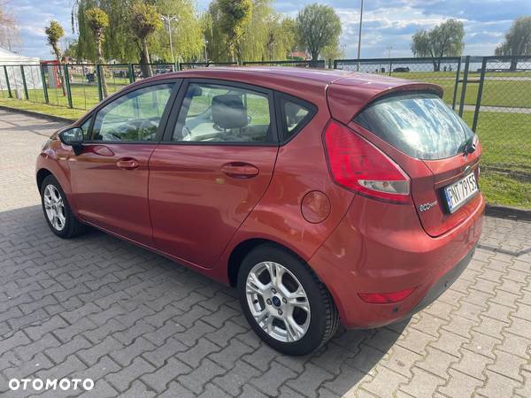 Ford Fiesta 1.6 TDCi Econetic - 8