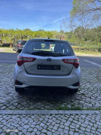 Toyota Yaris 1.5 HSD Comfort - 4