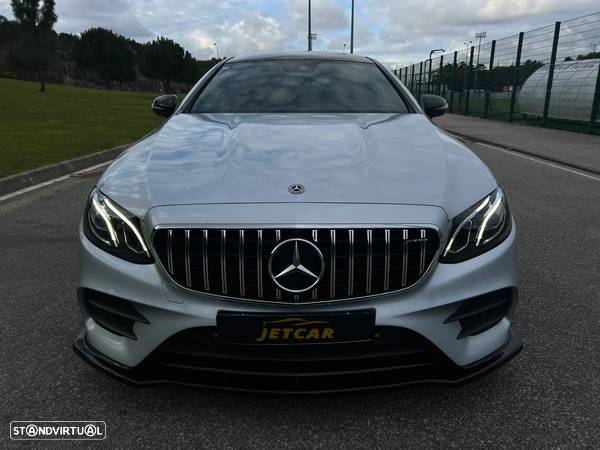 Mercedes-Benz E 220 d AMG Line - 3