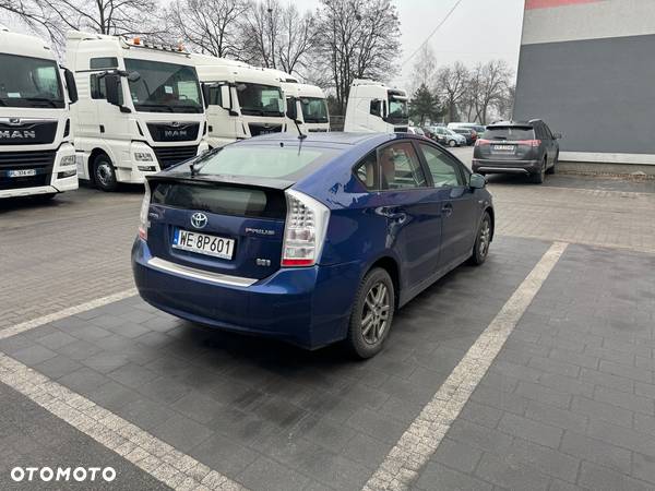 Toyota Prius 1.8 HSD Life - 3