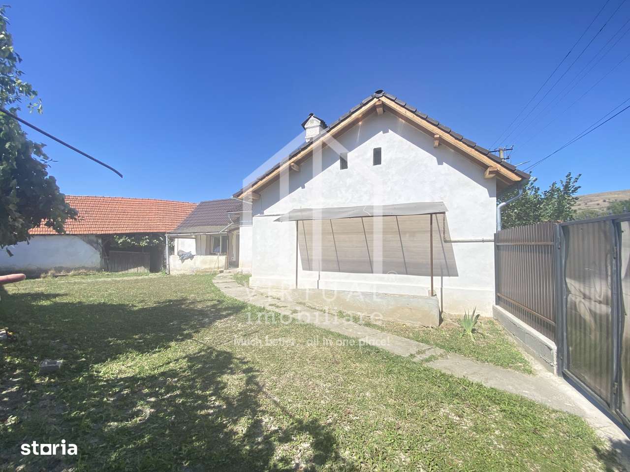 Casa de vanzare sau schimb cu apartament in Sibiu - Imagine principală: 5/15