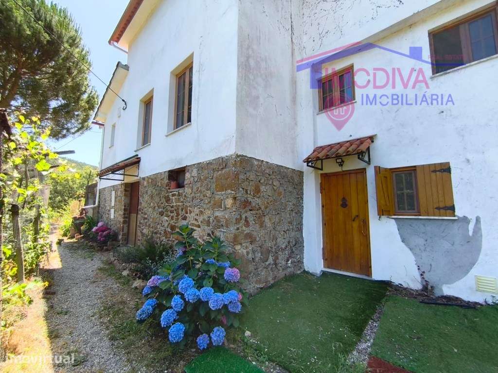 Propriedade com moradia, anexo, piscina e terreno com mais 2 ha-18