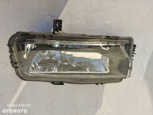 HALOGEN PRZECIWMGŁOWY LEWY VW T6 EU - 1