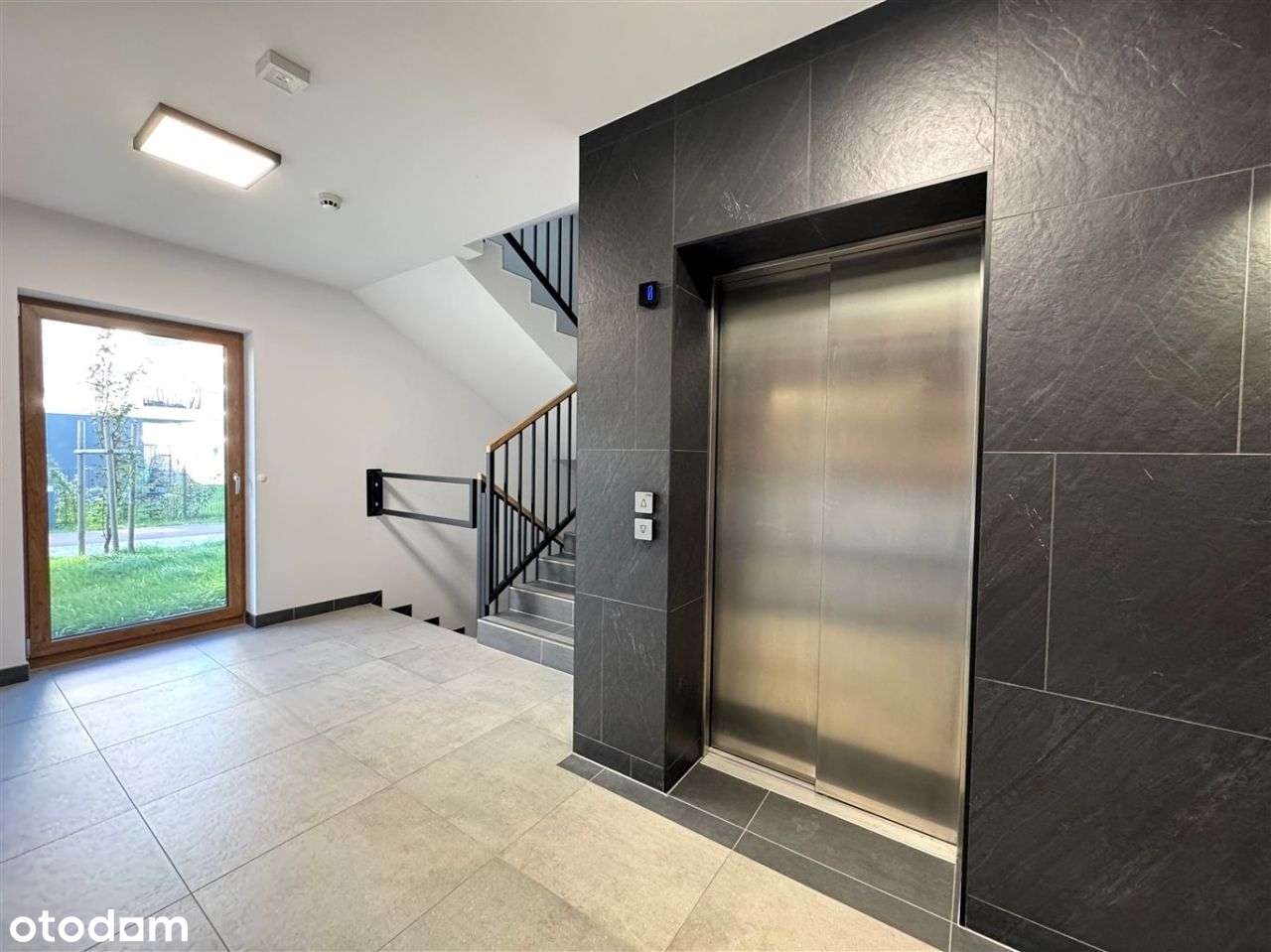 Przestronny 3 pokojowy apartament Top lokalizacja!-13