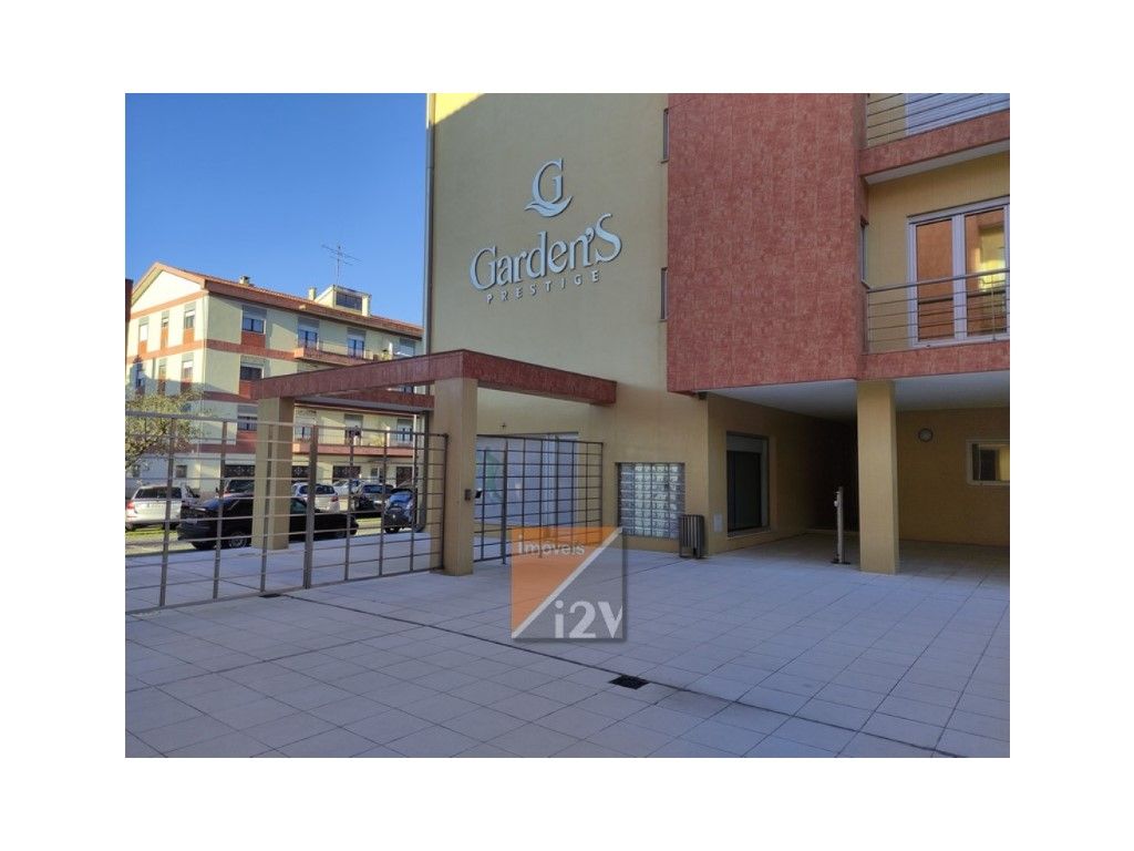 Apartamento T5 Prestige em Leiria