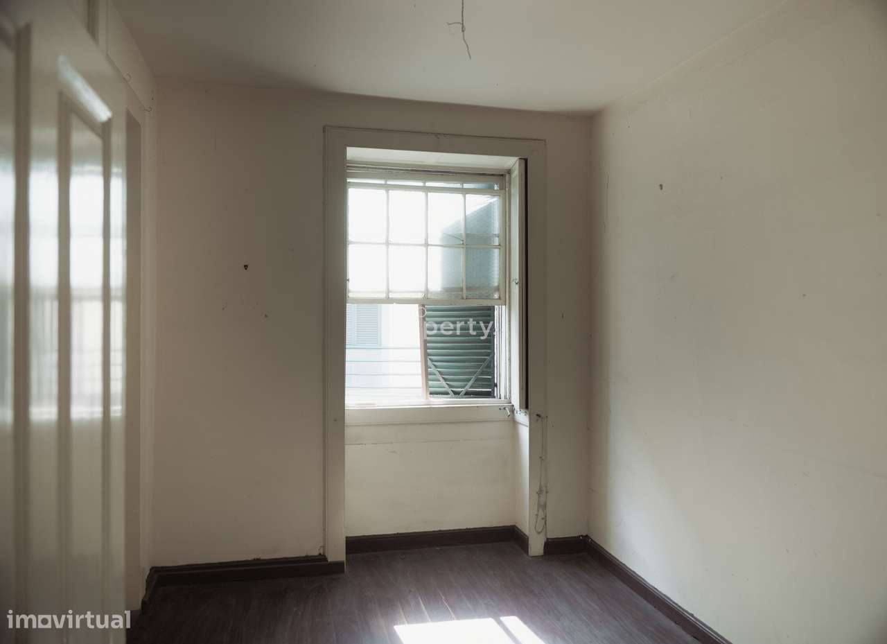 Edifício histórico com projeto aprovado no coração do Funchal-43