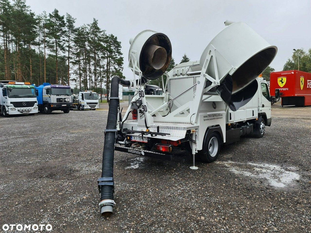 Mitsubishi CANTER odkurzacz koparka ssąca substancje sypkie CITY SAUGER - 2