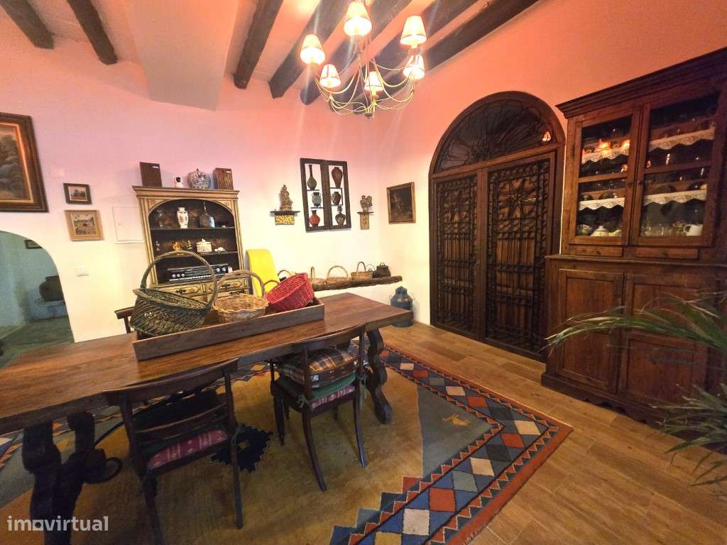 Quinta T5 com vista deslumbrante, a poucos minutos do centro de Elvas-11