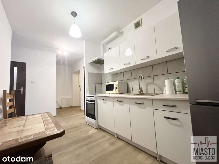 4 pokoje I piętro Osiedle Tysiąclecia budownictwo-7