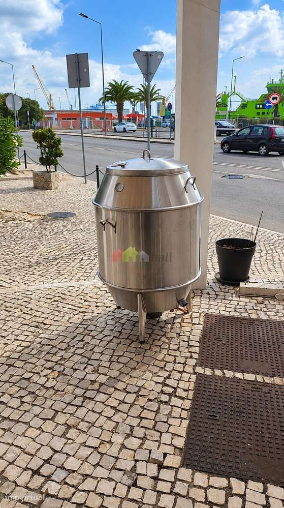 Av. Luísa Todi: Trespasse de Restaurante Pronto a Faturar – Vista Mar-55