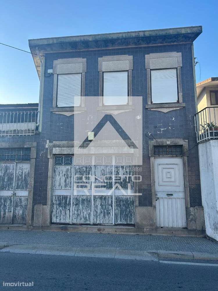 Prédio Urbano (Milheirós - Rot 2+1) - Aos Investidores - Grande imagem: 4/13