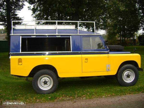 Land Rover DEFENDER  ou SERIE 109 FOODTRUCK CAFÈ - 10