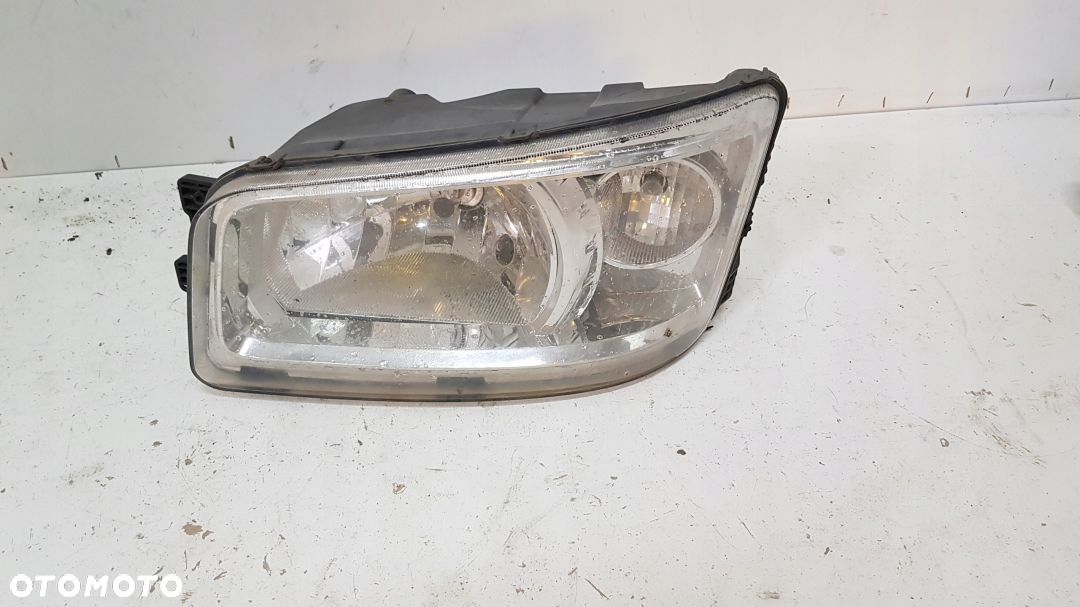 LAMPA REFLEKTOR ZDERZAKA NISSAN NT 500 - 1