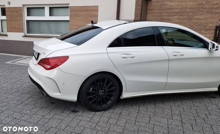 Mercedes-Benz CLA 220 CDI - 4