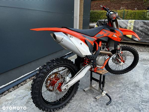 KTM SXF - 7